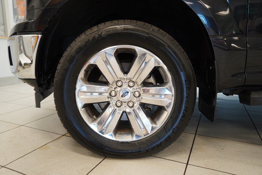 Used 2019 Ford F150 XLT w/ Equipment Group 302A Luxury AWD/4WD image 15