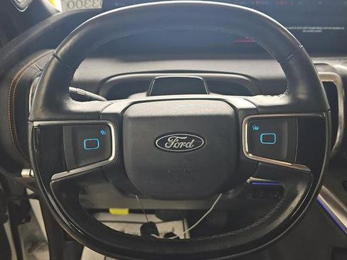 Used 2025 Ford Expedition Tremor AWD/4WD image 7