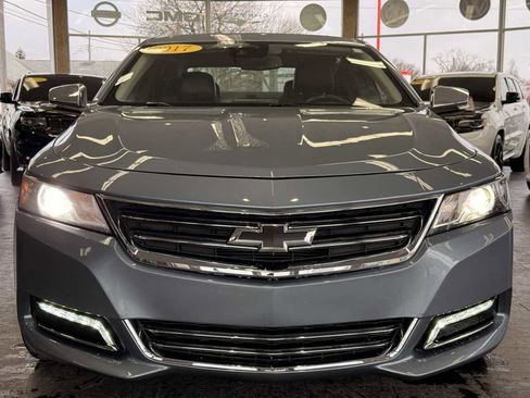 Used 2017 Chevrolet Impala Premier w/ Enhanced Convenience Package image 4