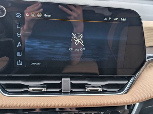 New 2026 Chevrolet Equinox ACTIV w/ Convenience Package III image 11