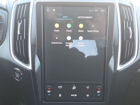 Used 2024 Ford Edge SE w/ Black Appearance Package image 32