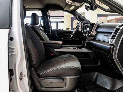 Used 2024 RAM 3500 Big Horn w/ Night Edition image 33