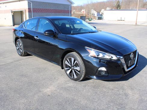 Used 2019 Nissan Altima 2.5 SV image 7