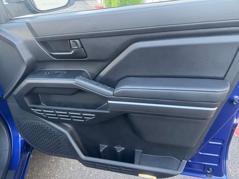 Certified 2025 Toyota Tacoma SR5 image 16