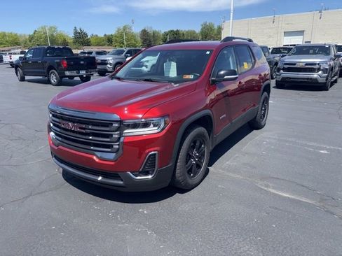 Used 2023 GMC Acadia AT4 w/ Preferred Package AWD/4WD image 2