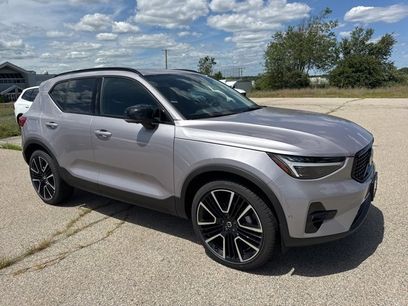New 2026 Volvo XC40 B5 Ultra w/ Protection Package Premier
