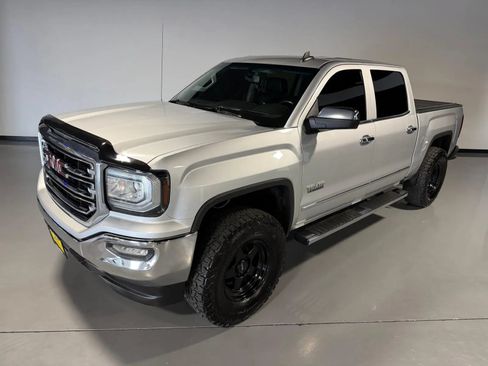 Used 2017 GMC Sierra 1500 SLT w/ Texas SLT Premium Package RWD image 40