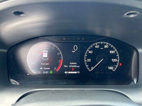 Used 2024 Honda HR-V LX image 16