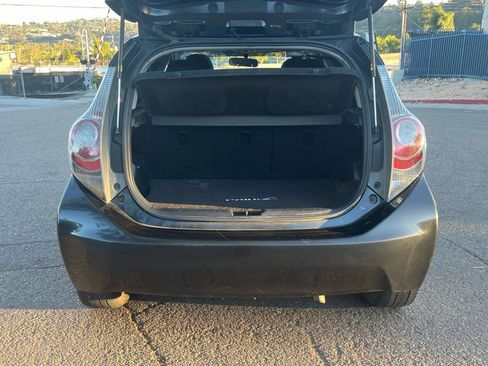 Used 2013 Toyota Prius C Four image 12