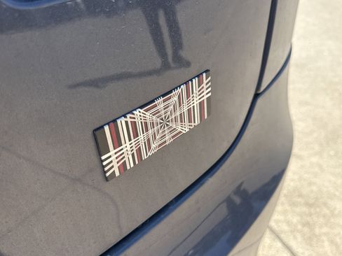 Used 2022 Tesla Model S Plaid AWD/4WD image 12