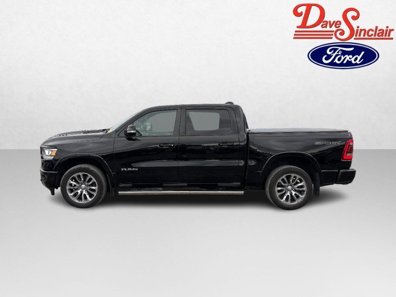 Used 2020 RAM 1500 Laramie w/ Sport Appearance Package AWD/4WD image 10