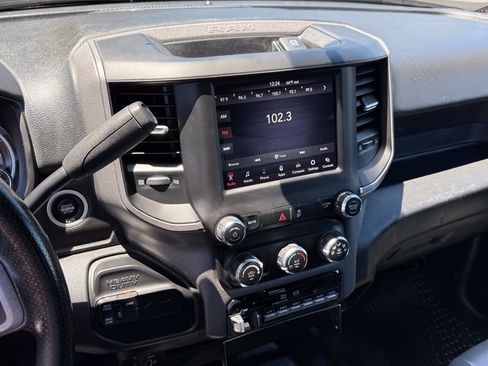 Used 2021 RAM 5500 Tradesman w/ Chrome Appearance Group AWD/4WD image 28