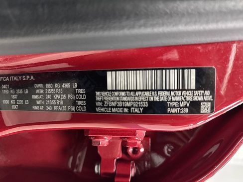 Used 2021 FIAT 500X Trekking w/ Trekking Value Package image 36