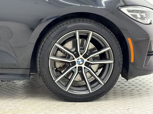 Used 2019 BMW 330i xDrive Sedan w/ Convenience Package AWD/4WD image 13