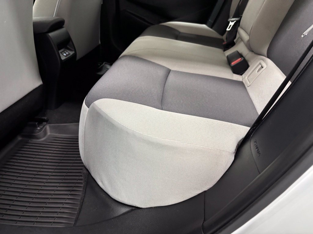 Used 2025 Toyota Corolla LE FWD image 43