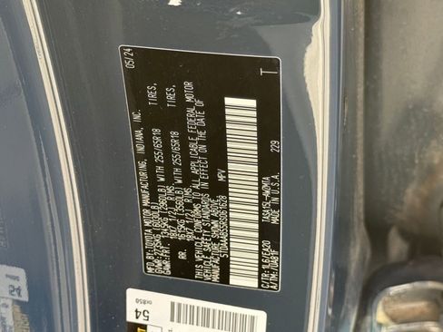 Used 2024 Toyota Grand Highlander XLE image 22