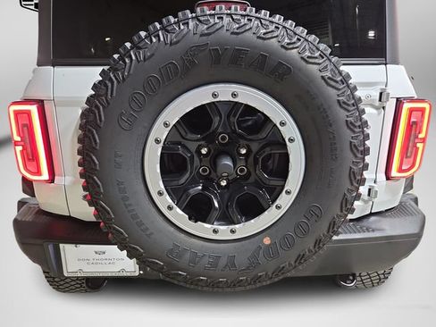 Used 2023 Ford Bronco Badlands AWD/4WD image 40