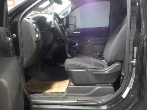 Used 2021 GMC Sierra 2500 4x4 Regular Cab w/ Convenience Package image 7