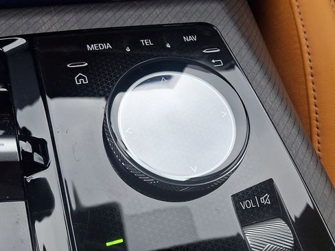 Used 2025 BMW X3 xDrive30i w/ Premium Package image 24