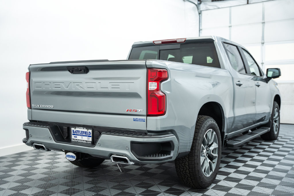 New 2026 Chevrolet Silverado 1500 RST w/ Safety Package AWD/4WD image 5