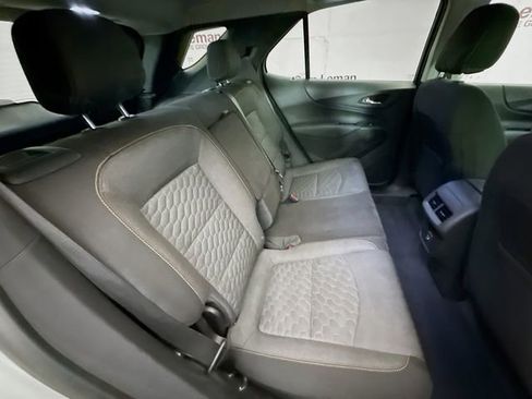 Used 2021 Chevrolet Equinox LT AWD/4WD image 26