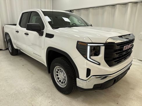 New 2026 GMC Sierra 1500 Pro w/ Pro Value Package image 3