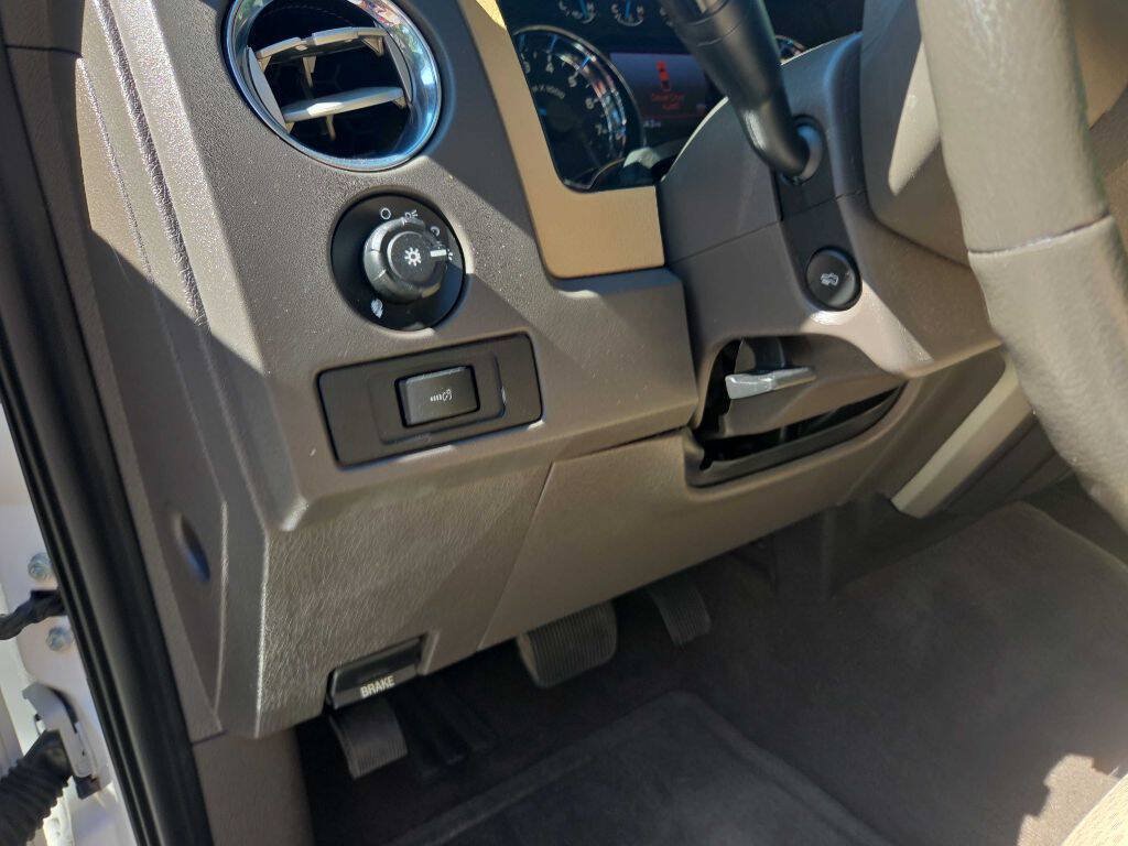 Used 2013 Ford F150 XLT w/ XLT Chrome Pkg AWD/4WD image 34