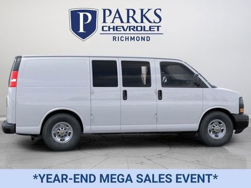 New 2025 Chevrolet Express 2500 image 5