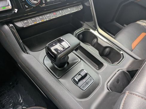 Used 2023 GMC Sierra 1500 AT4 w/ AT4 Premium Package image 12