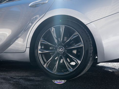 Used 2022 Lexus IS 350 F Sport image 12