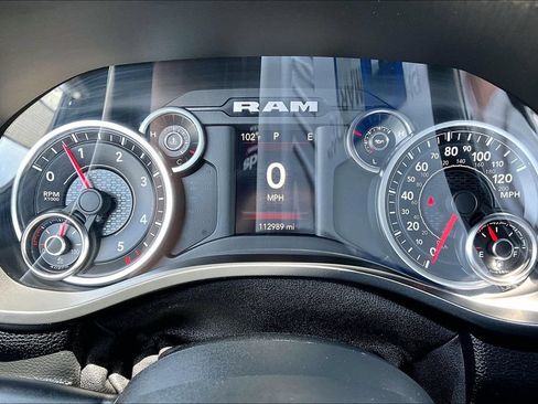 Used 2020 RAM 1500 Big Horn AWD/4WD image 8