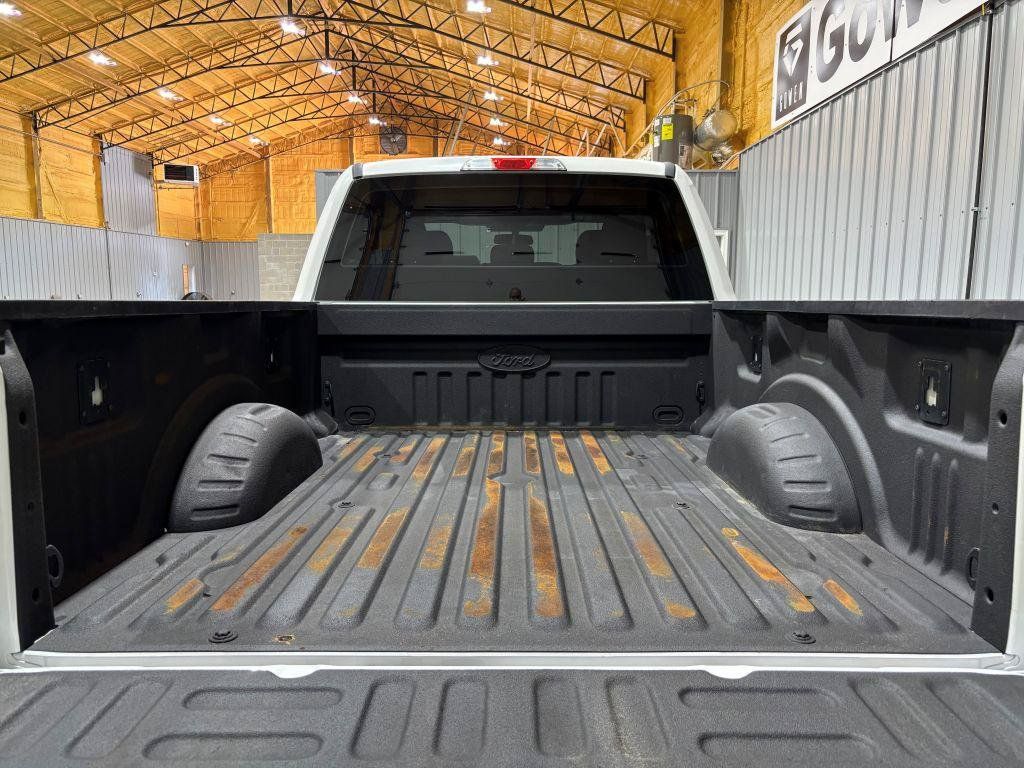 Used 2018 Ford F250 XL w/ Power Equipment Group AWD/4WD image 22