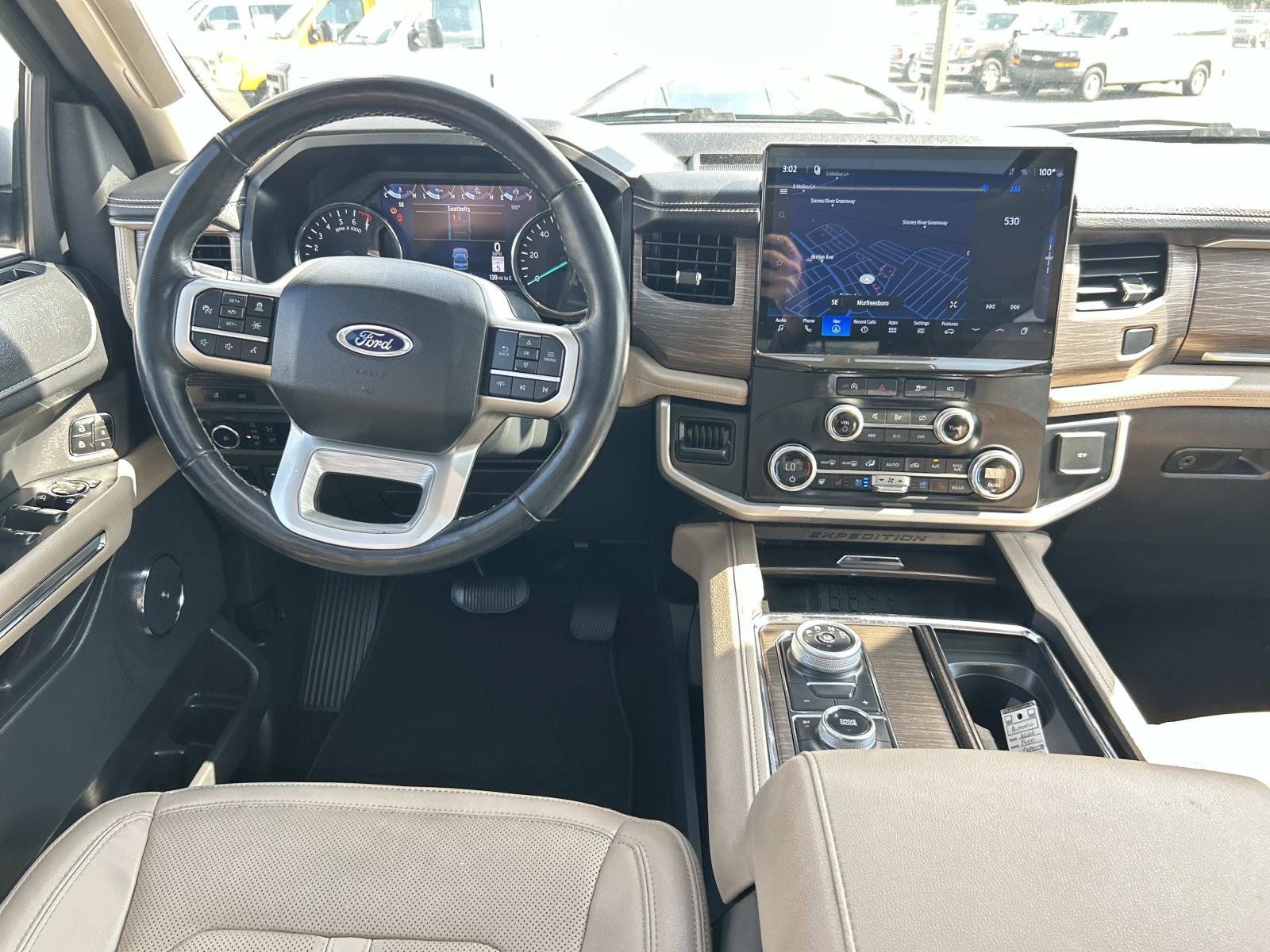 Used 2024 Ford Expedition Max Limited AWD/4WD image 23