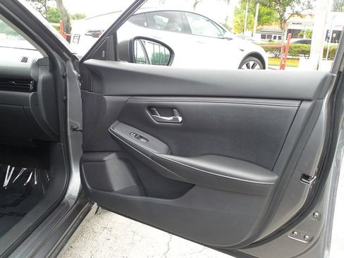 Used 2020 Nissan Sentra S FWD image 20
