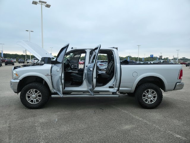 Used 2018 RAM 2500 Laramie w/ Snow Chief Group AWD/4WD image 15