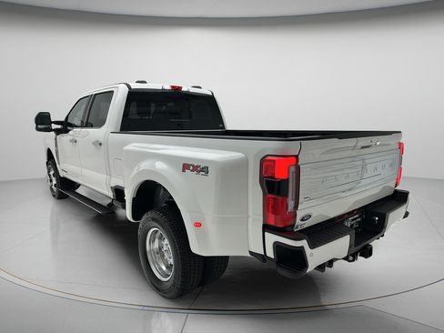 New 2026 Ford F350 Platinum w/ Platinum Plus Package AWD/4WD image 5