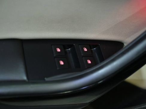 Used 2016 Buick Cascada Premium image 49