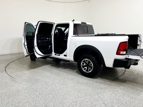 Used 2018 RAM 1500 Rebel image 16