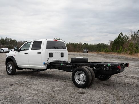 New 2026 RAM 5500 Tradesman w/ Chrome Appearance Group image 7