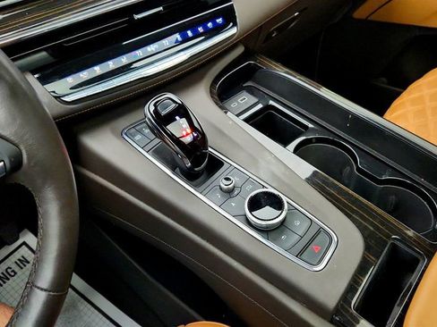 Used 2024 Cadillac Escalade Sport w/ Touring Package AWD/4WD image 14