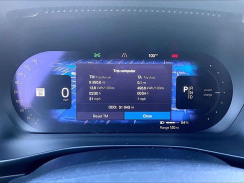 Used 2021 Volvo XC40 P8 Recharge w/ Advanced Package AWD/4WD image 26