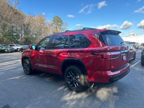 Used 2025 Toyota Sequoia Platinum image 2
