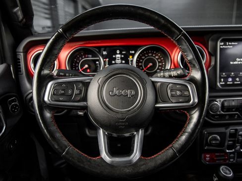 Used 2021 Jeep Wrangler Unlimited Rubicon AWD/4WD image 28