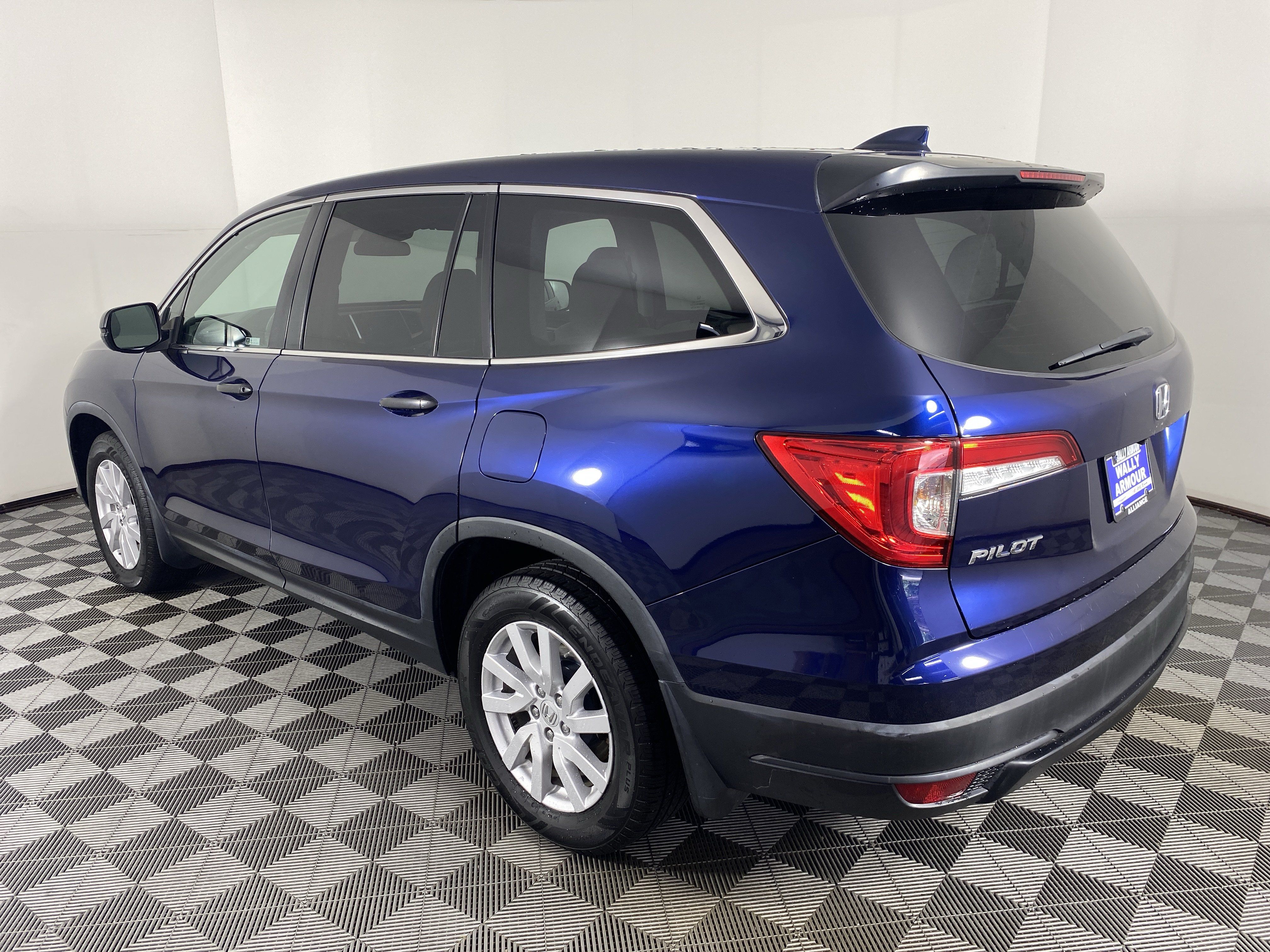 Used 2019 Honda Pilot LX image 7