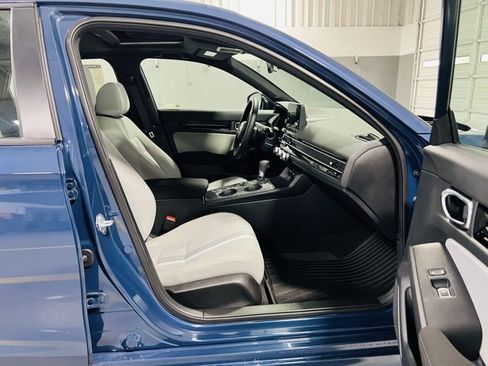 New 2026 Honda Civic Sport image 32