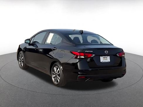 Used 2025 Nissan Versa SV image 10