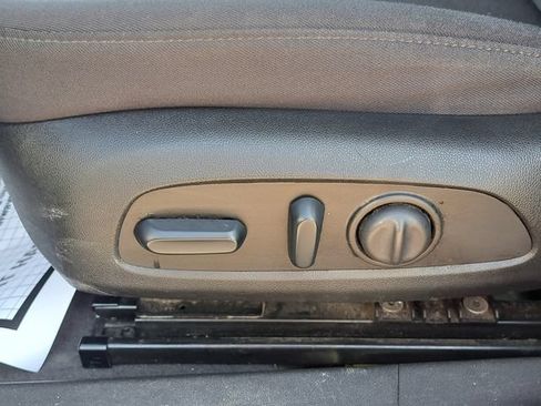 Used 2024 Chevrolet Malibu LT FWD image 12