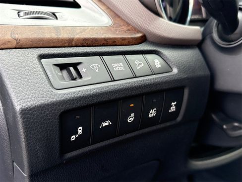 Used 2017 Hyundai Santa Fe SE w/ SE Ultimate Tech Package 03 image 22