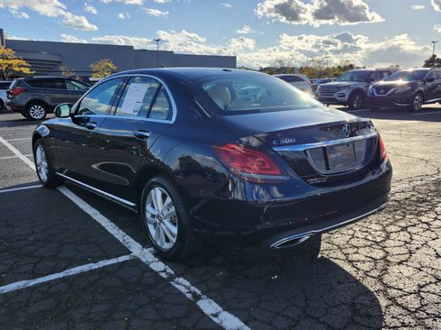 Used 2019 Mercedes-Benz C 300 4MATIC Sedan image 8