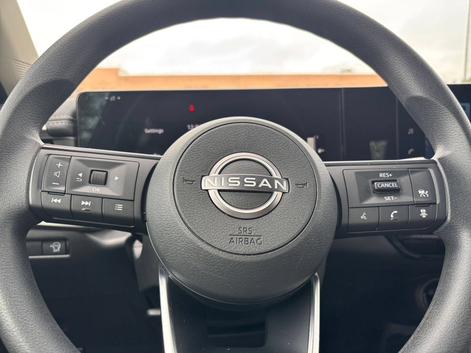 Used 2026 Nissan Kicks SV FWD image 26